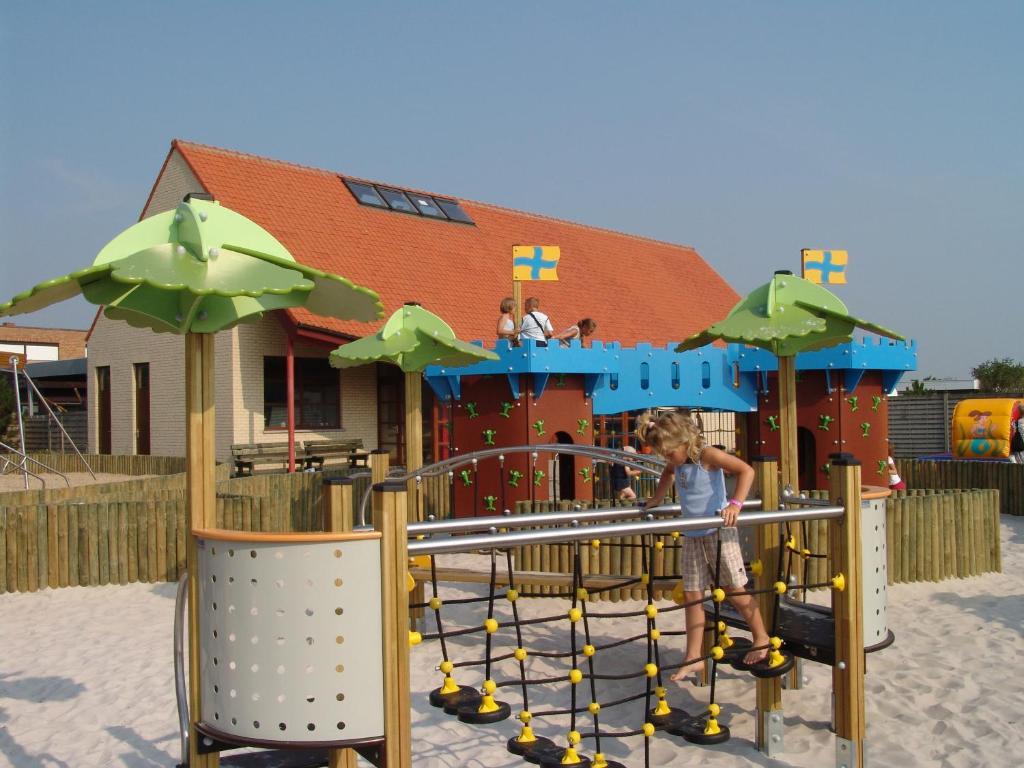 Park Kerlinga Hotel Bredene Esterno foto
